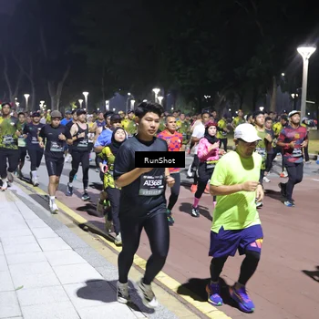 Runner Photo 6530111