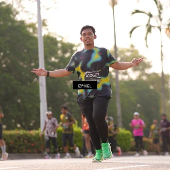 Runner Photo 6530142