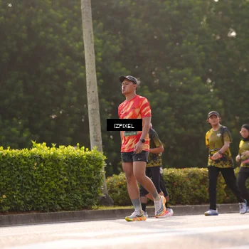 Runner Photo 6530170