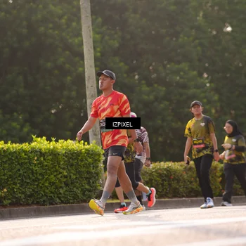 Runner Photo 6530172