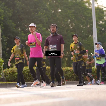 Runner Photo 6530202