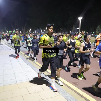 Runner Photo 6530218
