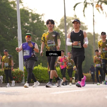 Runner Photo 6530236