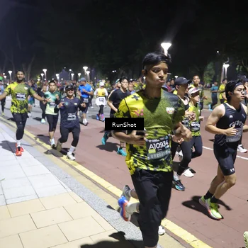 Runner Photo 6530242