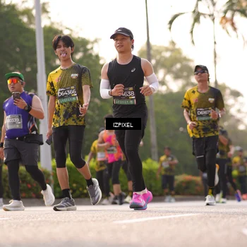 Runner Photo 6530248