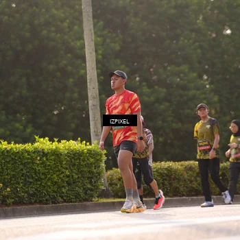 Runner Photo 6530260