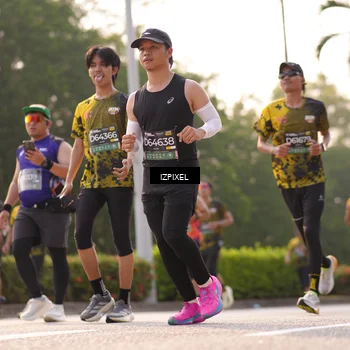 Runner Photo 6530264