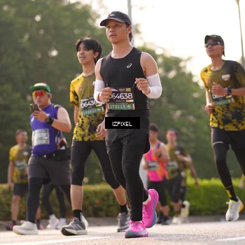 Runner Photo 6530277