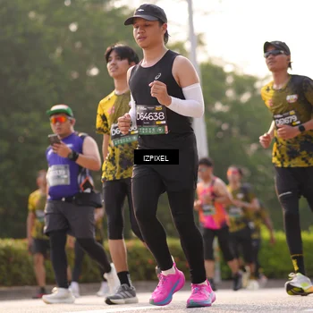 Runner Photo 6530278