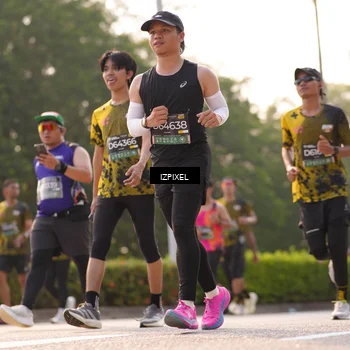 Runner Photo 6530281