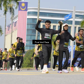 Runner Photo 6530293