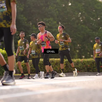 Runner Photo 6530318
