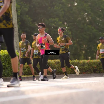 Runner Photo 6530335