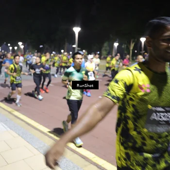 Runner Photo 6530337