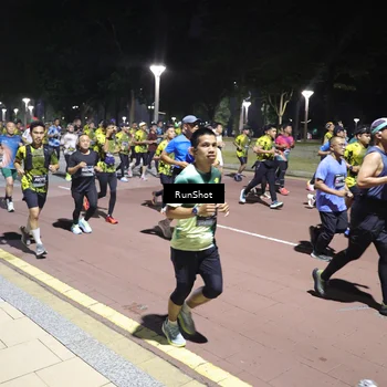 Runner Photo 6530343