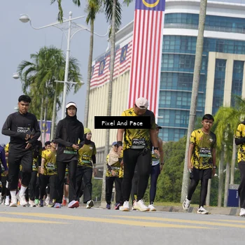 Runner Photo 6530356