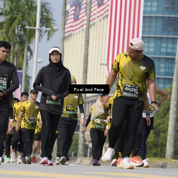 Runner Photo 6530358