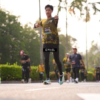 Runner Photo 6530380