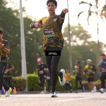 Runner Photo 6530404