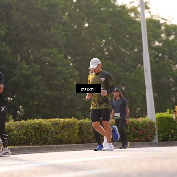 Runner Photo 6530434