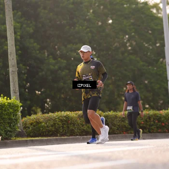 Runner Photo 6530445