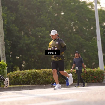 Runner Photo 6530446