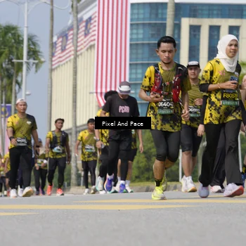 Runner Photo 6530463