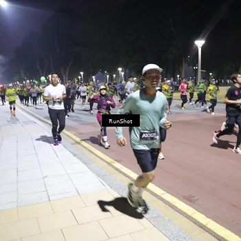 Runner Photo 6530542