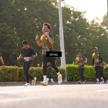 Runner Photo 6530564