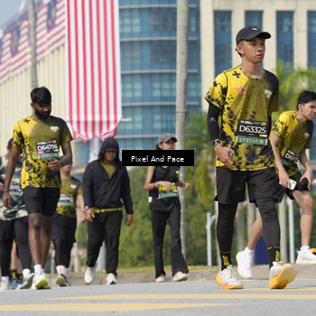 Runner Photo 6530572