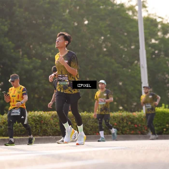 Runner Photo 6530594
