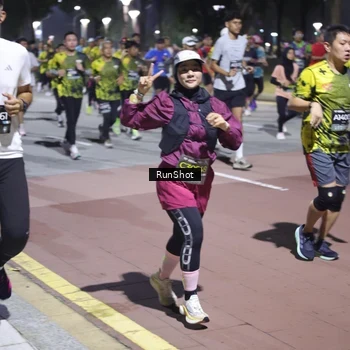 Runner Photo 6530600