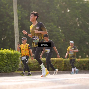 Runner Photo 6530609