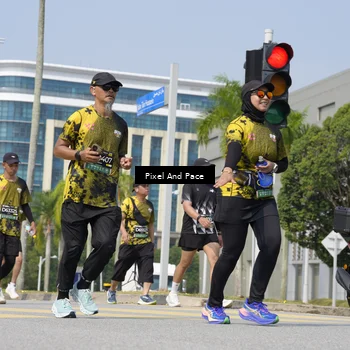 Runner Photo 6530615