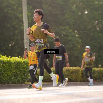 Runner Photo 6530617