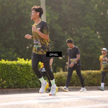 Runner Photo 6530619