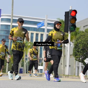 Runner Photo 6530620