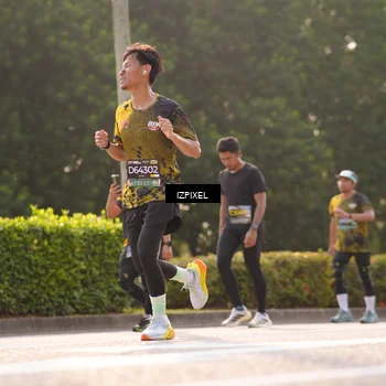 Runner Photo 6530621