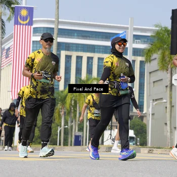 Runner Photo 6530623