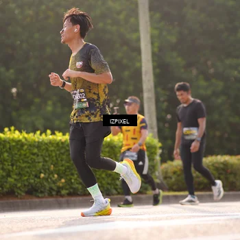 Runner Photo 6530631