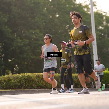 Runner Photo 6530659