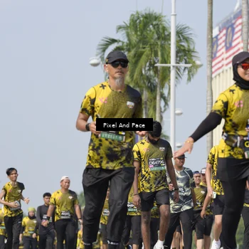 Runner Photo 6530673