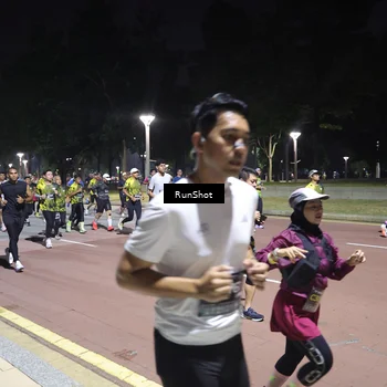 Runner Photo 6530677