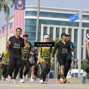 Runner Photo 6530693