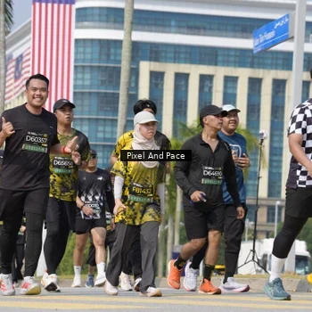 Runner Photo 6530704