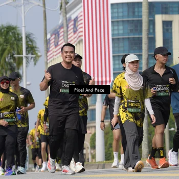 Runner Photo 6530713