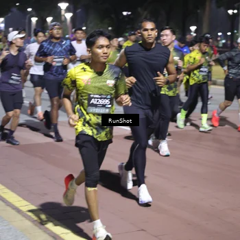 Runner Photo 6530715