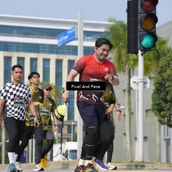 Runner Photo 6530731