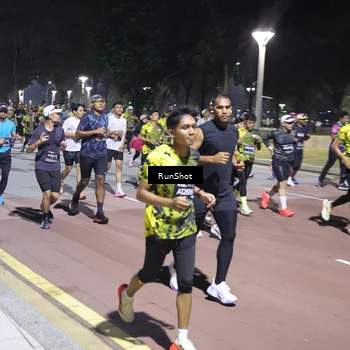 Runner Photo 6530739