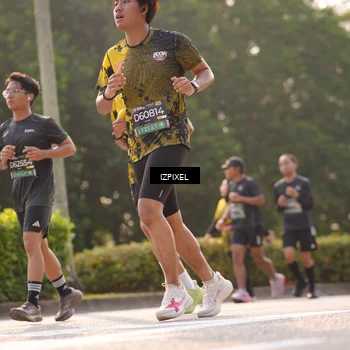 Runner Photo 6530744